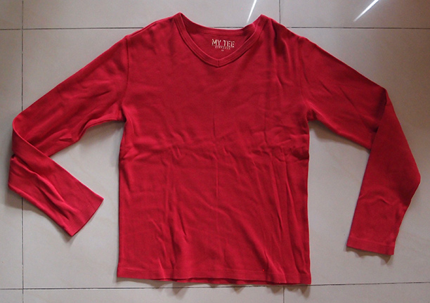 เสื้อแบรนด์ดังของแท้ GIODANO คอวี สีแดง MY TEE