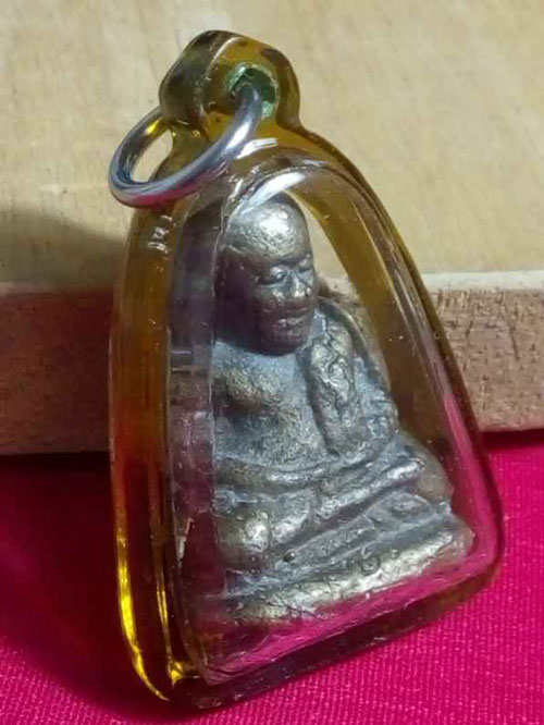 หลวงพ่อเงิน ช.อุ มหาลาภ 