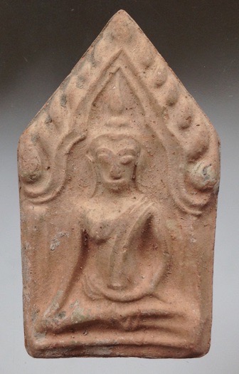 พระขุนแผนห้าเหลี่ยม หลวงปู่นาม วัดน้อยชมภู่ จ.สุพรรณบุรี เนื้อดินเผา