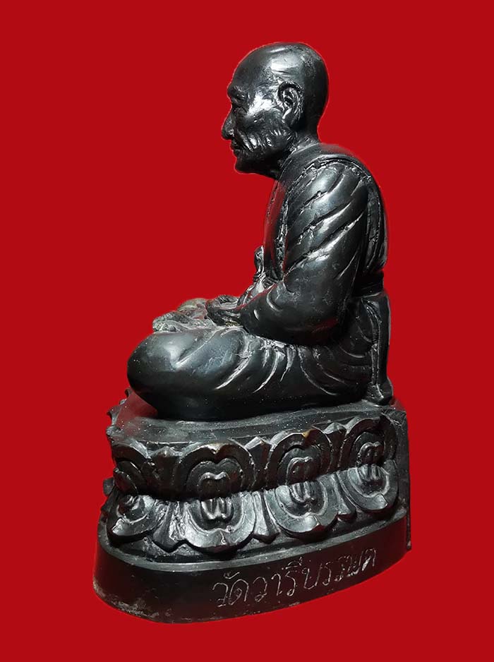 พระบูชาหลวงปู่ทวด วัดบางนอน จ.ระนอง รุ่นเศรษฐี 9 ชั้น ปี 2534 หมายเลข 63 หน้าตัก 5 นิ้ว