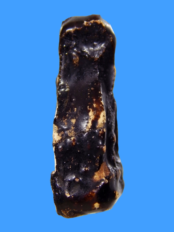 หลวงปู่เหรียญ วัดศรีอุปลาราม(หนองบัว) ปี 2497 พิมพ์พระปิดตา เส้นด้ายเล็ก จุ่มรัก