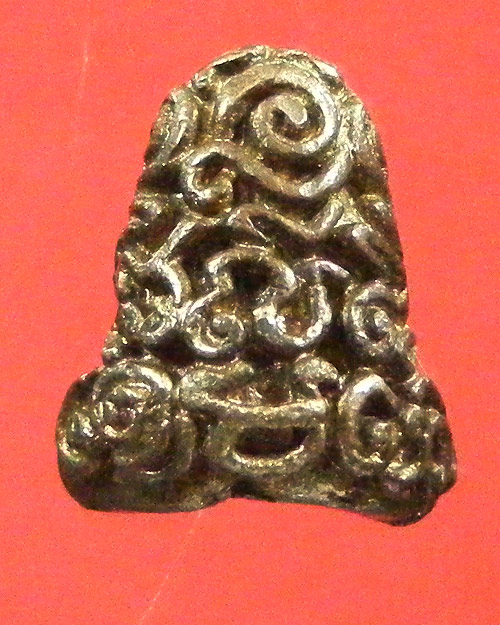 พระปิดตา เนื้อโลหะ ไม่ทราบเกจิ บรรบายตามภาพ