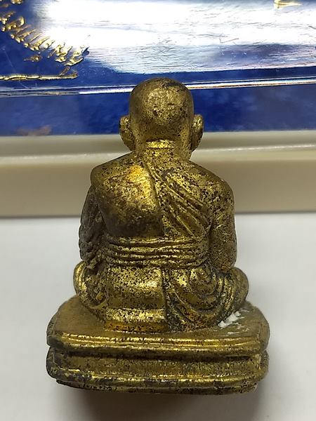 รูปหล่อ หลวงปู่ทวด เลขใต้ฐาน รุ่นเททองรูปเหมือนหล่อ หลวงพ่อทวด พ่อท่านพรหม วัดพลานุภาพปัตตานีปี 2555