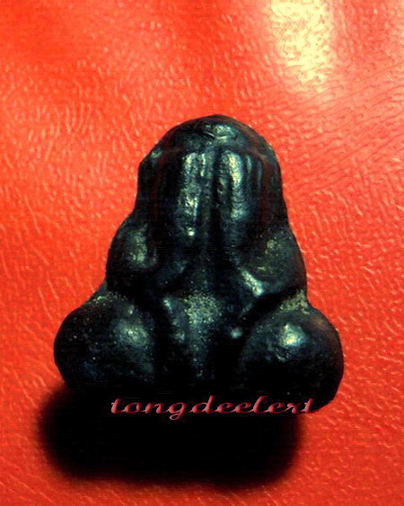 พระปิดตาเนื้อเมฆพัตร หลวงพ่อนารถ วัดศรีโลหะราษฎร์บำรุง จ.กาญจนบุรี สวยมากค่ะ