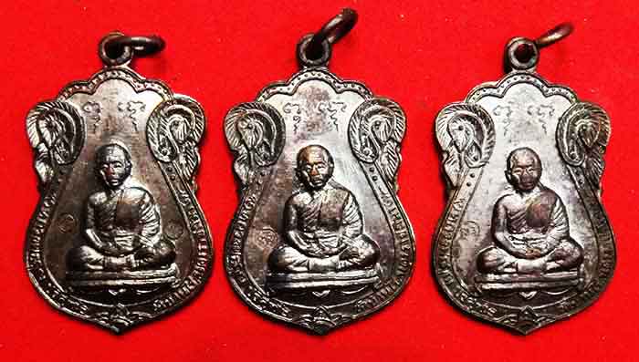 ***100 เหรียญ***เหรียญเสมาหลวง พ่อคูณ ปริสุทโธ 