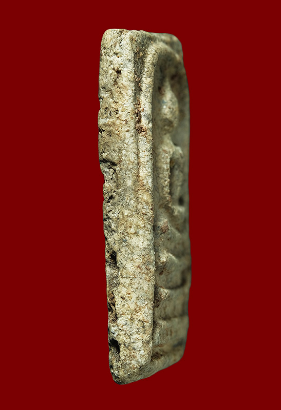 พระสมเด็จ วัดระฆัง พิมพ์ใหญ่  หลังปริแยก