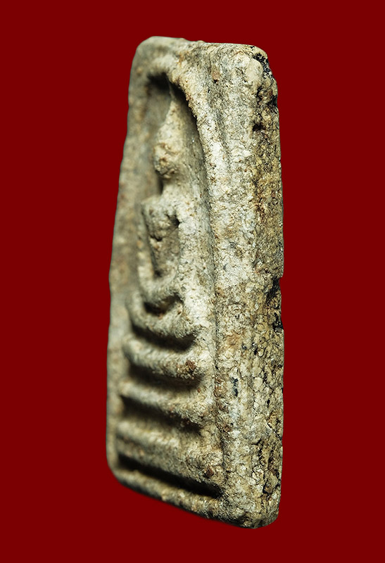 พระสมเด็จ วัดระฆัง พิมพ์ใหญ่  หลังปริแยก