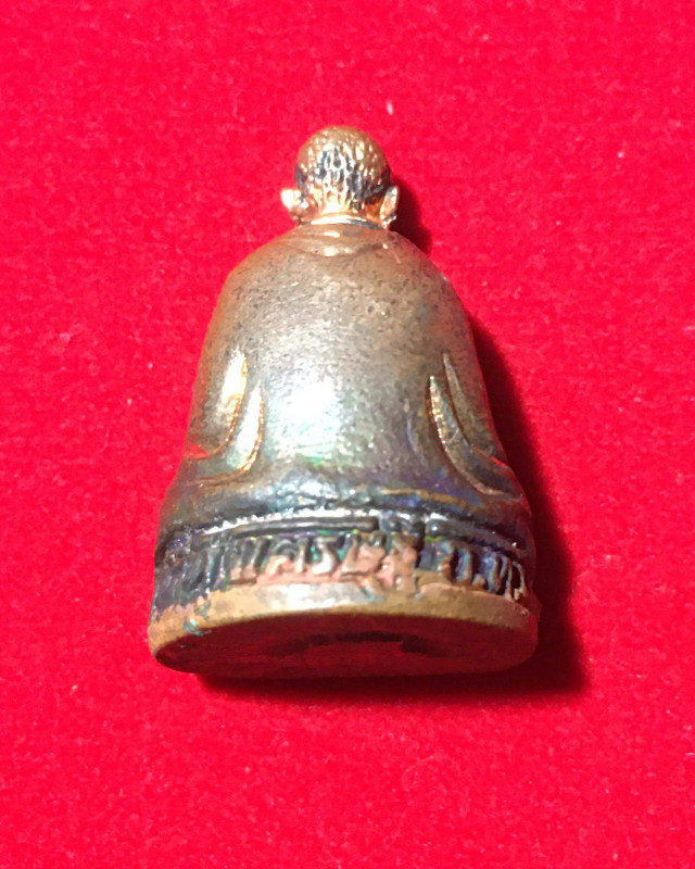 รูปหล่อ​ หลวงพ่อเณร​ วัดทุ่งเศรษฐี​ราม2​ปี43