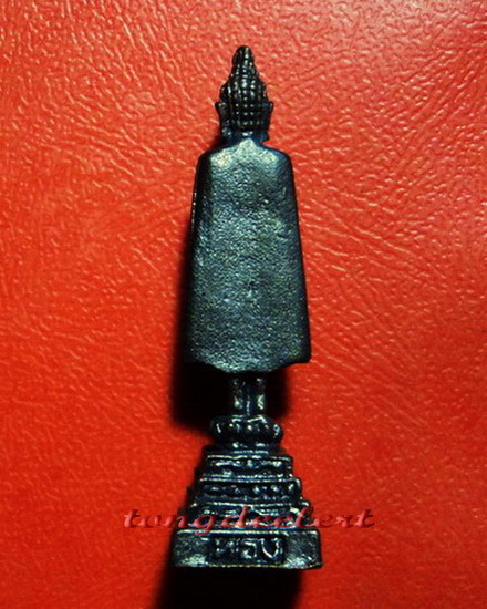 รูปหล่อหลวงพ่อวัดบ้านแหลม หลวงปู่หลิว ปี 2539 ขนาดห้อยคอ พิมพ์เล็ก หายาก สวยมากค่ะ