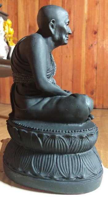 พระนิลหลวงปู่ทวด หน้าตักขนาด 5 นิ้ว ทำจากนิลแท้ๆๆๆๆๆๆๆ