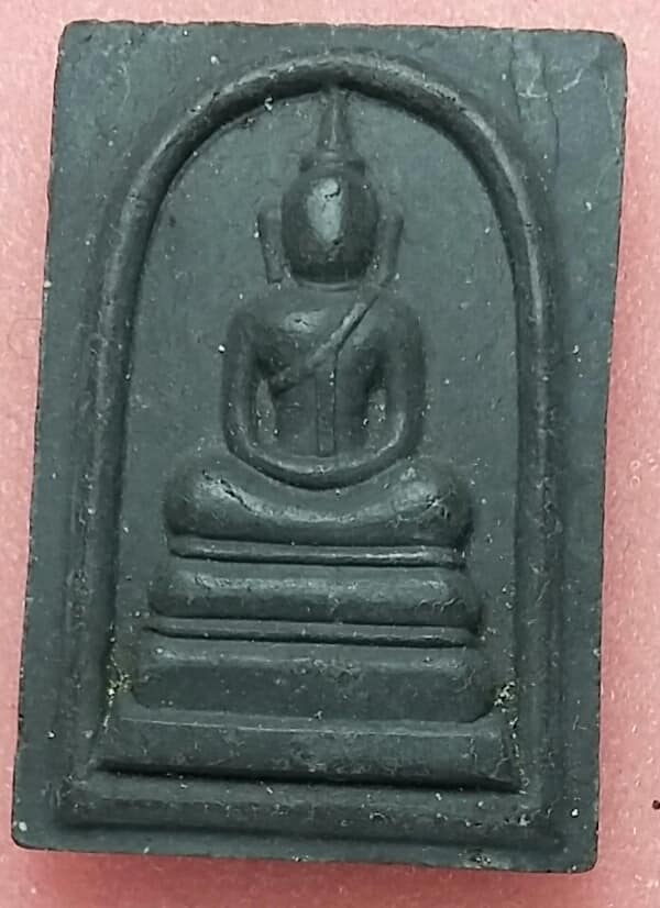 พระสมเด็จเนื้อดำ หลวงปู่คร่ำ รุ่น อรัญปิยวงศ์๙๙    เคาะเดียวครับ 