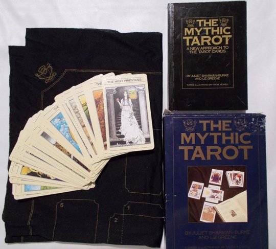 ไพ่ยิปซี THE MYTHIC TAROT ฉบับปี 1986 ของแท้ ยังไม่ใช้งาน / ราคาในebayตอนนี้ 140 เหรียญ ก็ 4,200กว่า
