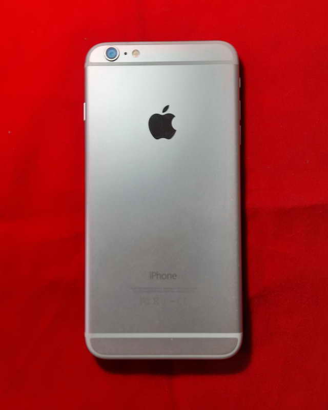 iPhone 6 Plus 128GB สภาพแบต 90% ชุดชาร์จ หูฟังของแท้ 6990 โทร.0819627789