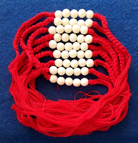 ด้ายแดงมหามงคล ด้ายผูกข้อมือ 9 เส้น ของครูบาบุญชุ่ม