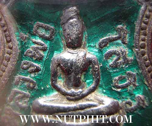 ลพ.โสธรเนื้อเงินลงยา(เขียว)พ.ศ.๒๕๐๙เลี่ยมทอง+บัตรรับรองพระแท้*270