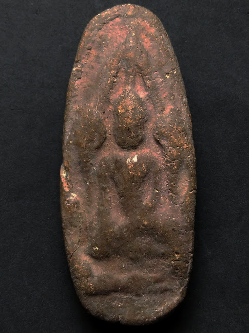 พระขุนแผน พิมพ์ไข่ผ่าซีก หลวงพ่อถริ ปี 249กว่า 