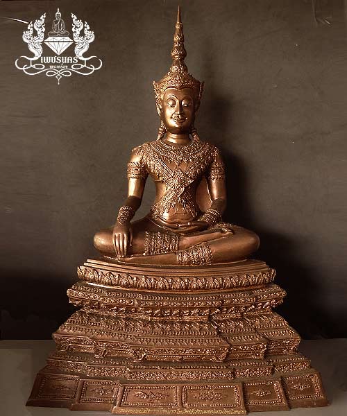 พระพุทธนิมิตวิชิตมารโมรีศรีสรรเพชญ์บรมไตรโลกนาถ วัดหน้าพระเมรุราชิการาม หน้าตัก 9 นิ้ว