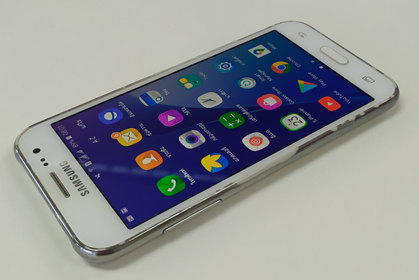 Samsung Galaxy J2 จอSuper AMOLED 2ซิมการ์ด,เพิ่ม microSD Card ได้ Quad-Core