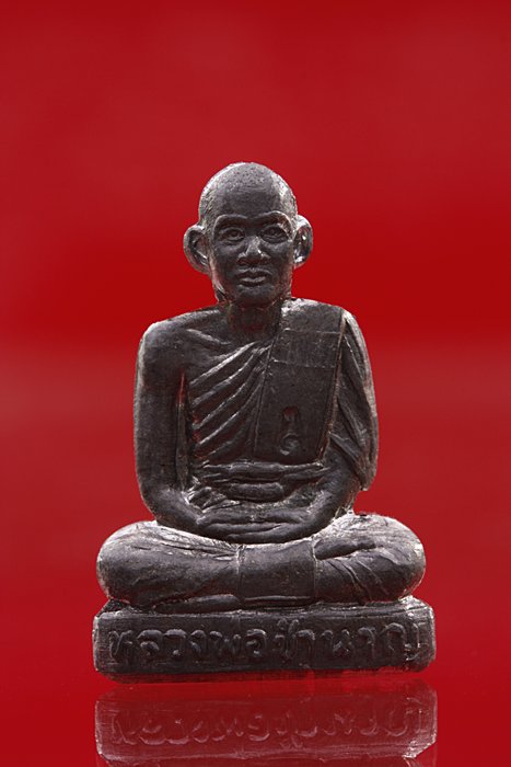 รูปเหมือนปั๊ม หลวงพ่อชำนาญ วัดบางกุฏีทอง รุ่น 2 ปี 2547...../152