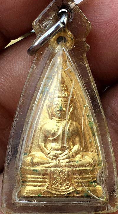 *หลวงพ่อพุทธโสธร พิมพ์สามเหลี่ยมหลังยันต์ห้า ปี๒๕๐๘ เนื้อทองเหลือง*