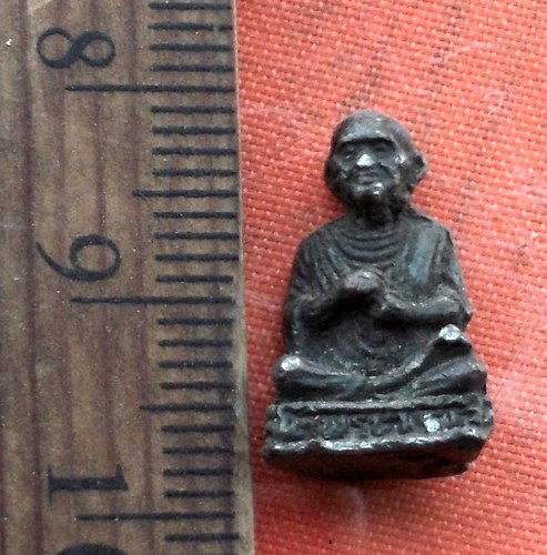 เริ่ม 10 บาท กับ รูปหล่อสมเด็จพระพุฒาจารย์โต  …B912