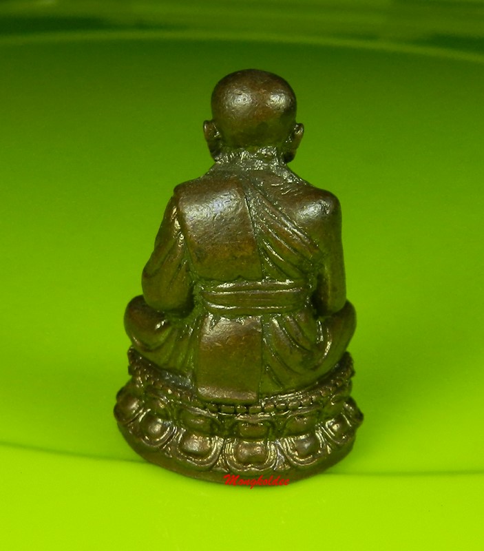 รูปหล่อหลวงพ่อทวด รุ่นกฐิน 53 พระอาจารย์อุทัย วัดวิหารสูง สา ยเขาอ้อ จ.พัทลุง