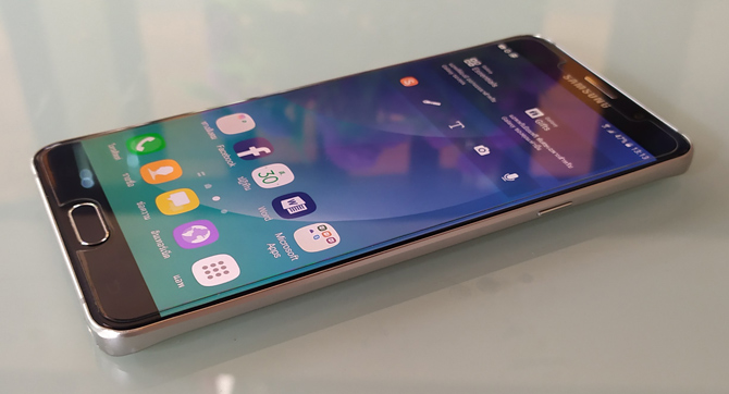 Samsung NOTE5 สีดำอมน้ำเงิน สวยมาก พร้อมกล่องเดิม + แถมเคสและสายชาร์จ