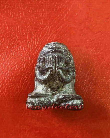 พระปิดตายันต์ยุ่ง หลวงพ่อนารถ วัดศรีโลหะราษฎร์บำรุง จ.กาญจนบุรี องค์นี้จิ๋วแต่แจ๋วค่ะ