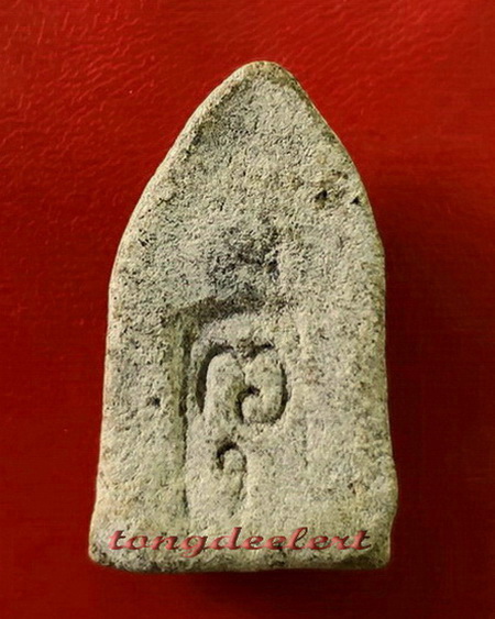 พระหลวงพ่อทวดนวล วัดตุยง จ.ปัตตานี รุ่นแรก ปี 2507 เนื้อว่าน สวยมากค่ะ