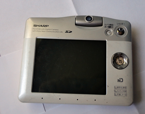 กล้องดิจิตอล 3 ตัว ทั้ง NIKON / CASIO / SHARP เอาไว้สะสมไว้โชว์สวยๆกันครับ