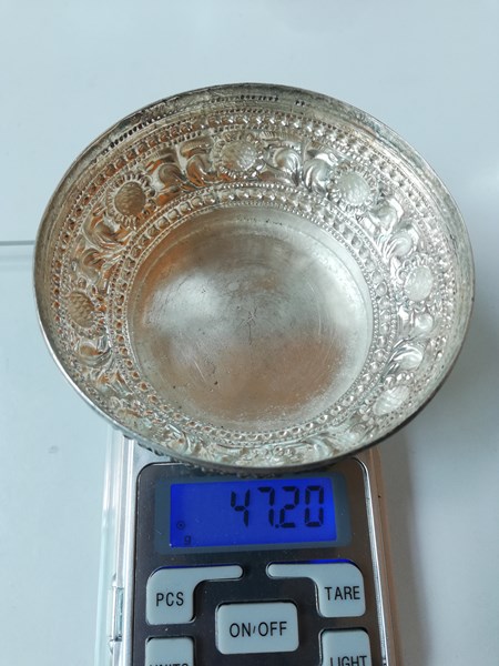 ถาดรองซองพลู เนื้อเงินแท้ครับ 1650