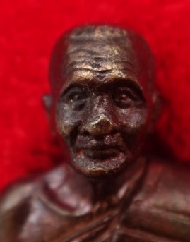 รูปหล่ออุดกริ่ง สะดุ้งกลับ หลวงพ่อคง วัดบางกะพ้อม ปี 52 เคาะเดียว