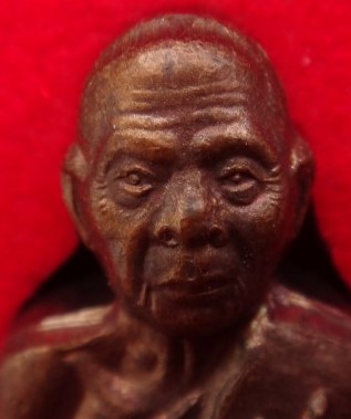 รูปเหมือนปั๊มหลวงพ่อแบน วัดดอนมะนาว สุพรรณบุรี รุ่นแรก (ชุดกรรมการ เหรียญ2องค์+ ปิดตาฝังตะกรุด 3ดอก)