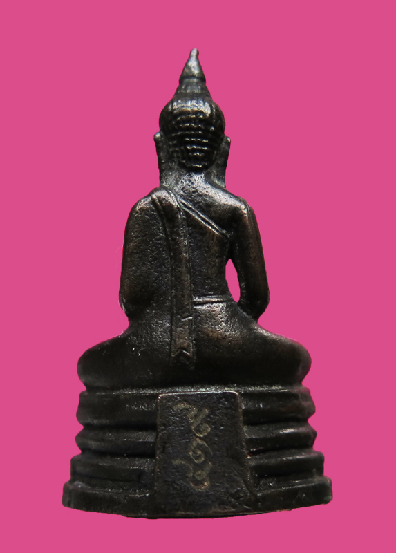 รูปหล่อ หลวงพ่อโสธร วัดโสธรวนาราม ปี 33 ก้น ญสส บรรจุ เกสา + จีวรภายในองค์พระ