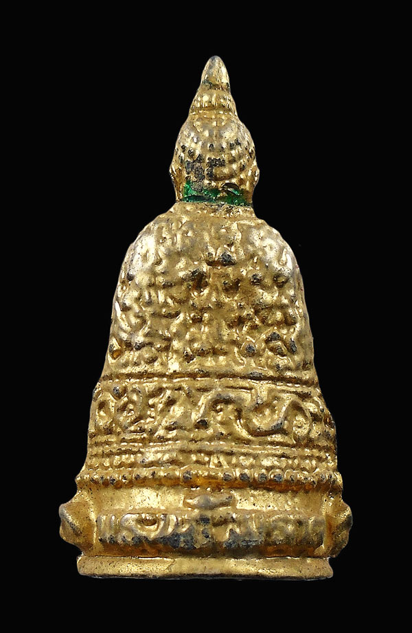 30บาท....รูปหล่อพระแก้วมรกต ...679