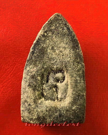 พระหลวงพ่อทวดนวล วัดตุยง จ.ปัตตานี รุ่นแรก ปี 2507 เนื้อว่าน สวยมากค่ะ