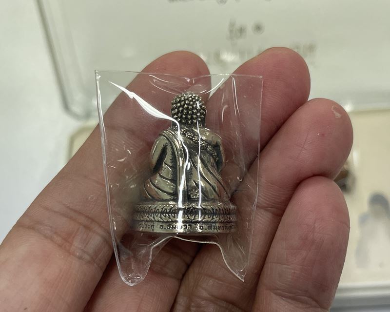 ราคาจอง...พระสังกัจจายน์ "รวยแน่นแน่น" พระมหาสุรศักดิ์ วัดประดู่ฯ สมุทรสงคราม ชุดกรรมการ 5 องค์