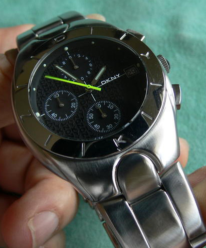 นาฬิกา DKNY  CHRONOGRAPH ของแท้ เข็มสปอร์ตเขียว หน้าปัดดำ