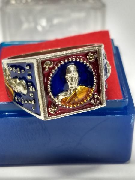 แหวนหลวงพ่อรวย รุ่น รวยเพิ่มพูน เนื้ออาปาก้าชุบนิกเกิ้ล ลงยา รุ่นรวยเพิ่มพูน ปี2558