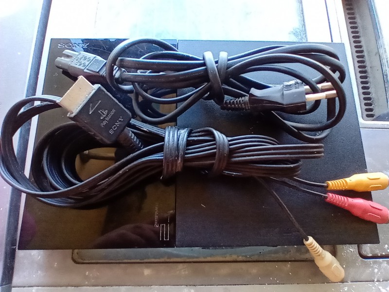 เคาะเดียว... PlayStation 2 สภาพใช้งานได้ปกติ