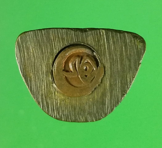 รูปหล่อหลวงพ่อห้อม อมโร วัดคูหาสุวรรณ สุโขทัย รุ่นสร้างอาคารอนุสรณ์ 90 ปี ปี 2541