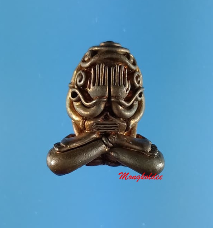 ปิดตาอุตตโม รุ่นไตรมาส 53 หลวงพ่อสาคร วัดหนองกรับ เนื้อชนวน พิมพ์ใหญ่ No,880 1ใน 1999 องค์ สภาพสวย