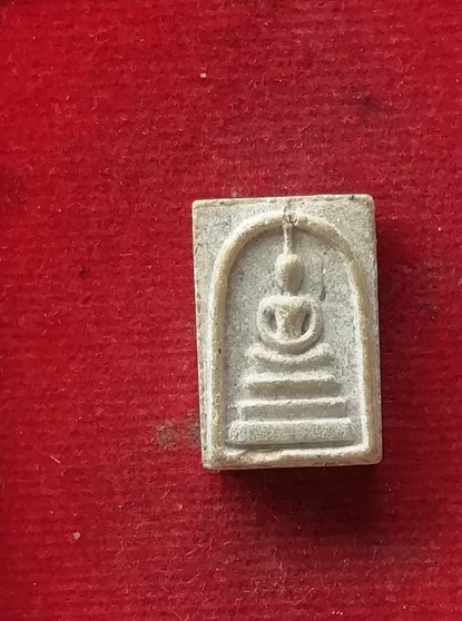 สมเด็จคะแนน100ปี วัดพิกุลทอง หลวงพ่อแพ วัดพิกุลทอง ปี35 สวยๆพร้อมกล่องเดิม