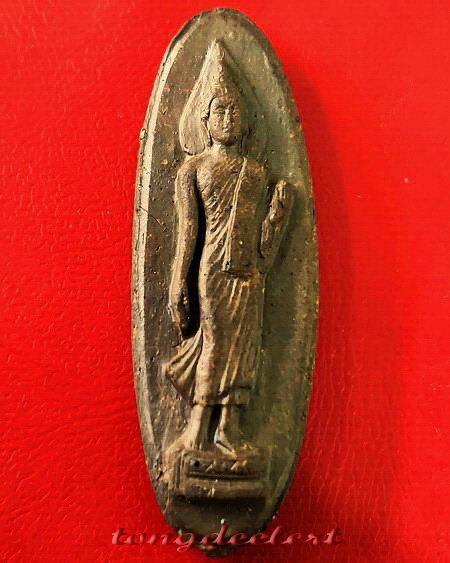 พระลีลา 25 พุทธศตวรรษ เนื้อแร่ หายาก สวยมากค่ะ