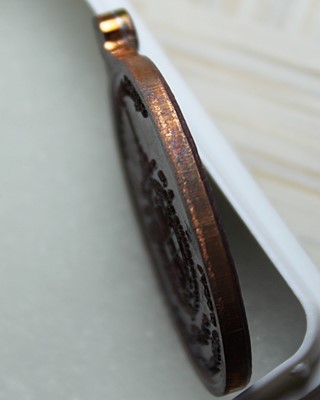 เหรียญหลวงพ่อคูณ รุ่นสุขในหัวใจ เพื่อครูชายแดนใต้ เนื้อทองแดงมันปู ปี2558