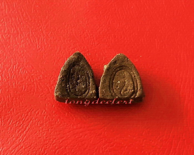 	พระปิดตากิมจ๊อ หลวงพ่ออุตตมะ วัดวังก์วิเวการาม จ.กาญจนบุรี เนื้อว่าน พิมพ์จิ๋ว หายาก สวยมากค่ะ