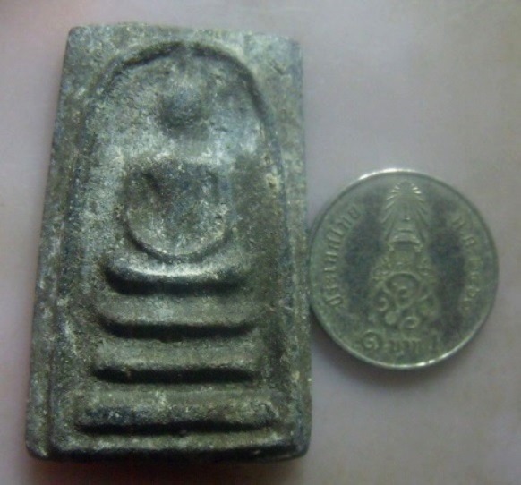 **วัดใจ**สมเด็จหลวงปู่นาค วัดระฆัง เนื้อผงใบลาน พิมพ์ใหญ่ฐาน 3 ชั้น ปี ๒๔๙๕**หลังตรายาง เนื้อจัด สวย