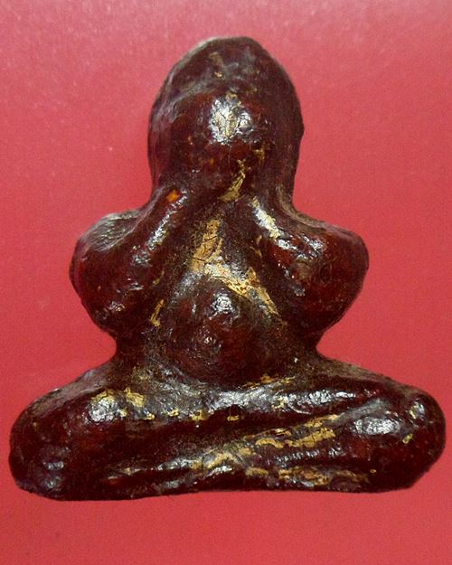 พระปิดตา เก่าพอมีอายุ ไม่รู้ที่