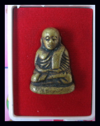 รูปหล่อหลวงพ่อเงิน วัดบางคลาน จ.พิจิตร ไม่ทราบที่พระแท้สร้างใหม่