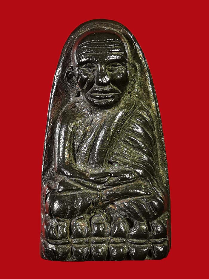 หลวงปู่ทวด วัดช้างให้ รุ่นสร้างโรงพยาบาลโคกโพธิ์ จ.ปัตตานี พิมพ์เตารีด พิมพ์กลาง เนื้อนวะ